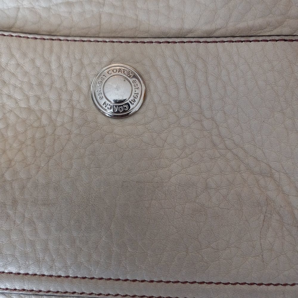 COACH SHOULDER BAG - Picture 6 of 9